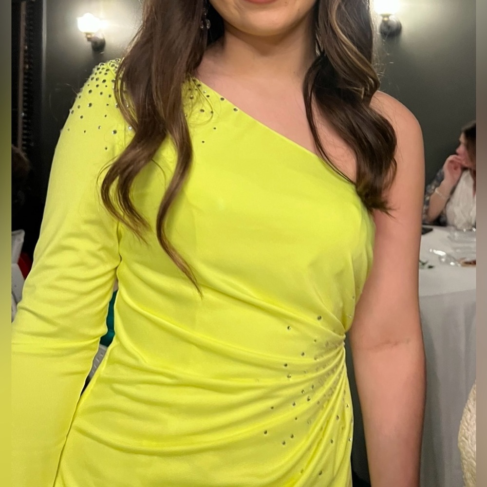 Lime Formal​ Prom Dress​​ - Picture 7 of 13